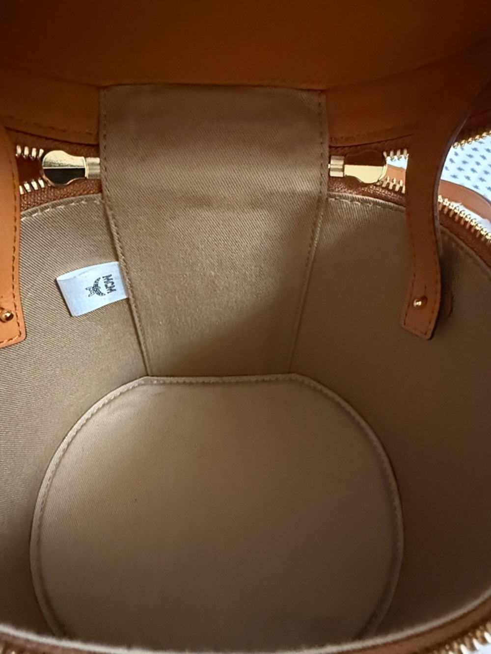 MCM Cognac Visetos Round Top Handle Mini Bag with Gold Hardware🔥🔥 - Picture 5 of 7